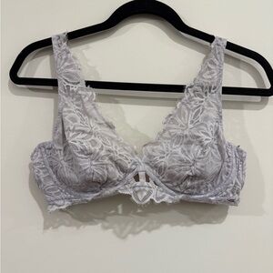 Victoria's Secret PINK Bralette Lavender Lace Unlined Bra, Large